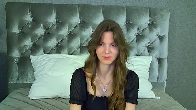 Snapshot of AmaliaLima chatting on June 30, 4:24 am AmaliaLima online show from June 30, 4:24 am