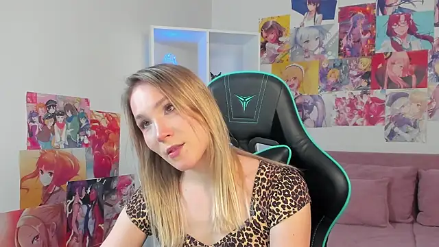 ElaraVoltage online show from March 18, 5:16 pm