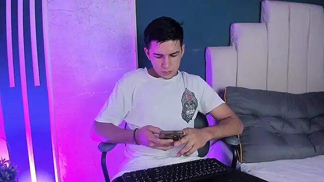 Jean Jagger online show from March 23, 11:36 am