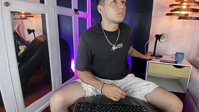 Jean Jagger online show from March 25, 11:38 am