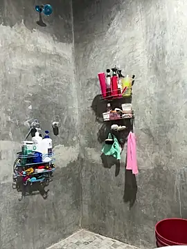 Snapshot of GoldenM95 chatting on March 12, 5:41 pm GoldenM95 online show from March 12, 5:41 pm