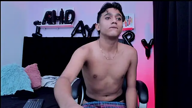 Snapshot of Morgan_Bladee chatting on March 10, 2:22 pm Morgan Bladee online show from March 10, 2:22 pm