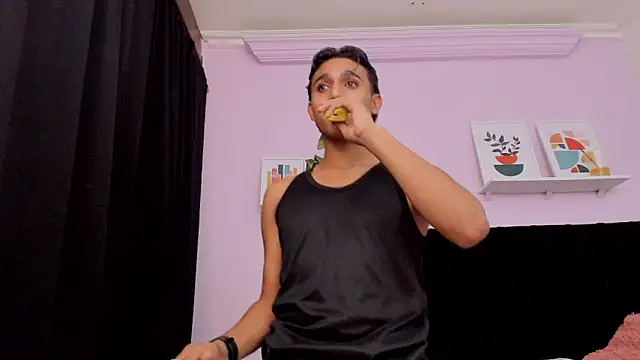 Snapshot of Morgan_Bladee chatting on March 22, 11:02 am Morgan Bladee online show from March 22, 11:02 am