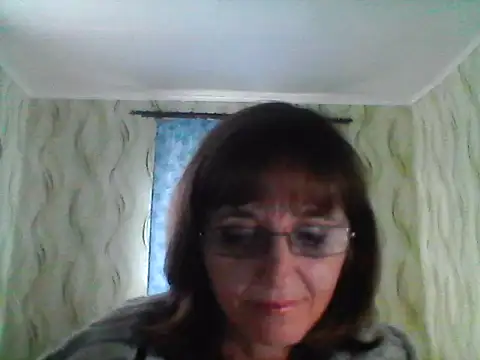 Snapshot of Alisaprice077 chatting on March 17, 11:13 am Alisaprice077 online show from March 17, 11:13 am