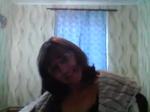 Snapshot of Alisaprice077 chatting on March 21, 11:04 am Alisaprice077 online show from March 21, 11:04 am