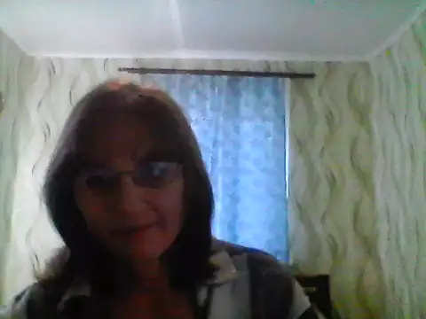 Snapshot of Alisaprice077 chatting on March 22, 9:02 am Alisaprice077 online show from March 22, 9:02 am