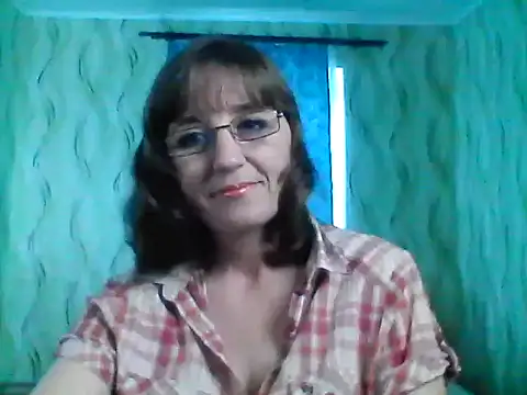 Snapshot of Alisaprice077 chatting on April 1, 8:59 am Alisaprice077 online show from April 1, 8:59 am