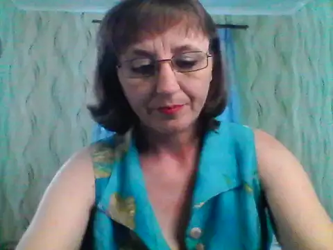 Snapshot of Alisaprice077 chatting on April 16, 11:55 am Alisaprice077 online show from April 16, 11:55 am