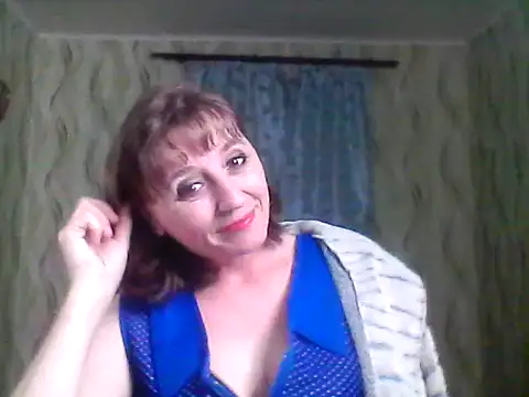 Snapshot of Alisaprice077 chatting on April 29, 5:52 pm Alisaprice077 online show from April 29, 5:52 pm