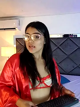 Snapshot of AlmaRios chatting on March 12, 1:50 pm AlmaRios online show from March 12, 1:50 pm