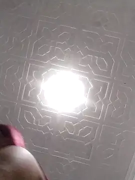 Snapshot of EmaGw7 chatting on March 29, 10:59 am EmaGw7 online show from March 29, 10:59 am