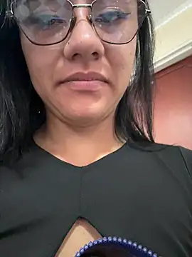 Candy fireee online show from March 16, 7:07 pm