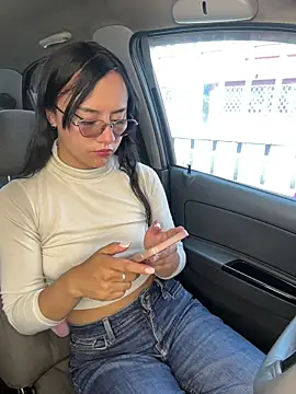 Candy fireee online show from March 20, 7:08 pm