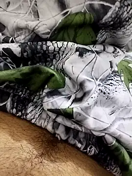 Snapshot of Paisa__Col77 chatting on March 16, 5:44 am Paisa Col77 online show from March 16, 5:44 am