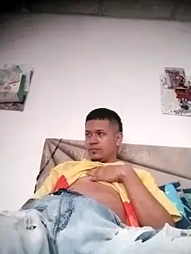 Snapshot of Paisa__Col77 chatting on March 27, 1:55 pm Paisa Col77 online show from March 27, 1:55 pm