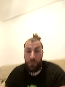 Jjkkhjfeuo online show from March 29, 8:31 pm