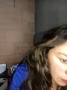 Snapshot of sexy-pregnant1 chatting on March 28, 2:00 am sexy-pregnant1 online show from March 28, 2:00 am