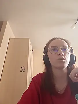 Snapshot of Andrina_Drew chatting on March 10, 10:09 am Andrina Drew online show from March 10, 10:09 am