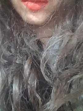 Snapshot of Kamilya89six chatting on March 12, 7:20 pm Kamilya89six online show from March 12, 7:20 pm