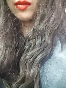 Snapshot of Kamilya89six chatting on March 17, 7:28 pm Kamilya89six online show from March 17, 7:28 pm