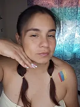 Snapshot of BettyBoo_w chatting on June 27, 7:30 pm BettyBoo w online show from June 27, 7:30 pm