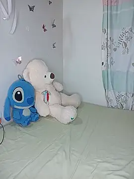 Snapshot of BettyBoo_w chatting on July 24, 12:19 am BettyBoo w online show from July 24, 12:19 am