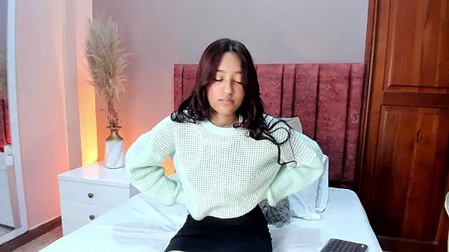 Snapshot of FreyaCameron chatting on March 15, 2:34 pm FreyaCameron online show from March 15, 2:34 pm