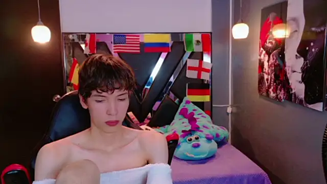 Stefany PiInk online show from June 14, 2:52 pm