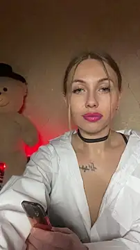 Snapshot of AngelEnigma chatting on April 20, 11:39 pm AngelEnigma online show from April 20, 11:39 pm