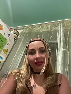 Snapshot of AngelEnigma chatting on May 9, 9:53 pm AngelEnigma online show from May 9, 9:53 pm