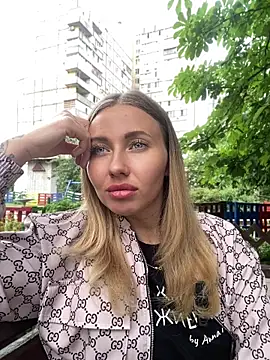 Snapshot of AngelEnigma chatting on May 30, 2:36 pm AngelEnigma online show from May 30, 2:36 pm