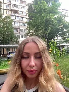 Snapshot of AngelEnigma chatting on June 21, 5:37 pm AngelEnigma online show from June 21, 5:37 pm