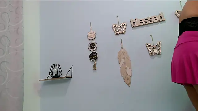 Snapshot of bubismelany chatting on March 13, 2:01 pm bubismelany online show from March 13, 2:01 pm