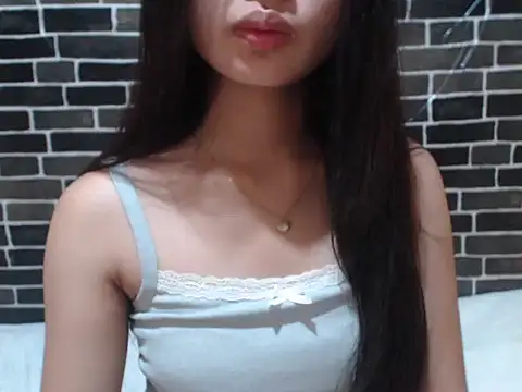 Snapshot of asian_hotty1 chatting on March 21, 11:37 am asian hotty1 online show from March 21, 11:37 am
