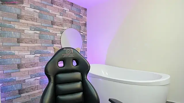 Snapshot of JUSTIN_TAY1 chatting on March 27, 11:43 am JUSTIN TAY1 online show from March 27, 11:43 am