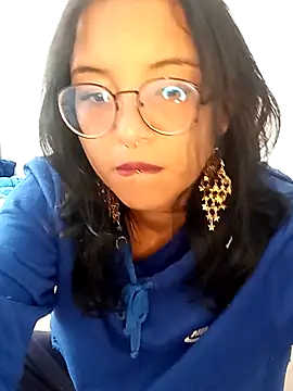 Snapshot of Dhalia_Noctis chatting on March 25, 1:06 pm Dhalia Noctis online show from March 25, 1:06 pm