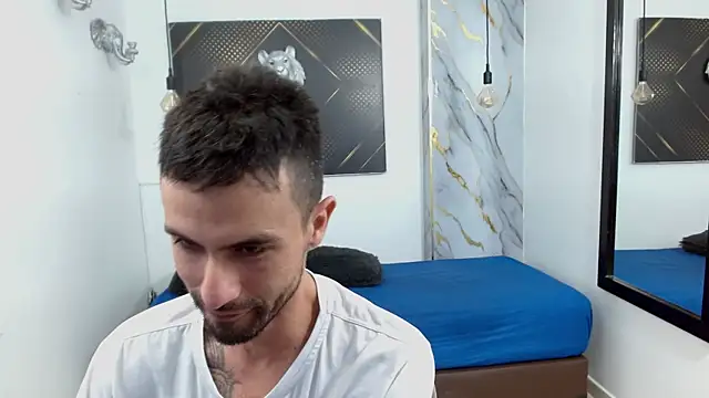 Snapshot of KingOfTemptation chatting on March 12, 3:12 am KingOfTemptation online show from March 12, 3:12 am