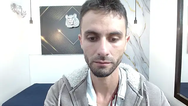 Snapshot of KingOfTemptation chatting on March 15, 3:34 am KingOfTemptation online show from March 15, 3:34 am