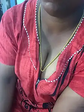 Snapshot of jothika45 chatting on March 13, 3:13 am jothika45 online show from March 13, 3:13 am