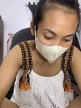 Snapshot of -Lilyn- chatting on March 21, 12:54 pm -Lilyn- online show from March 21, 12:54 pm