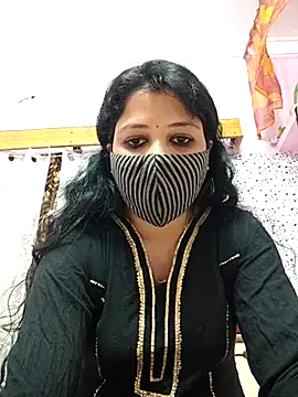 Snapshot of Rani_Mukherjee7676 chatting on April 6, 6:36 am Rani Mukherjee7676 online show from April 6, 6:36 am