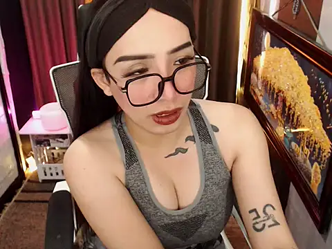 Snapshot of SexyCommander chatting on March 24, 9:03 am SexyCommander online show from March 24, 9:03 am