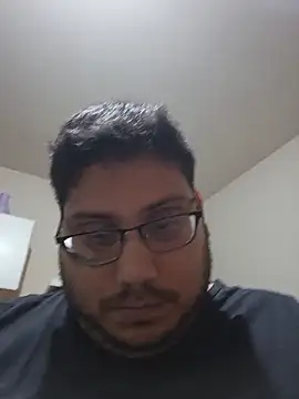 Snapshot of jimmycardozo chatting on May 28, 9:56 pm jimmycardozo online show from May 28, 9:56 pm