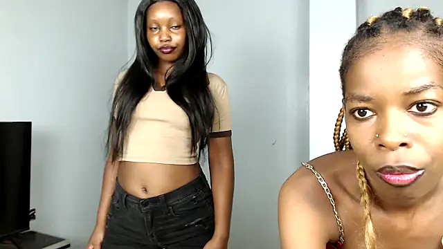 Snapshot of Munju- chatting on March 21, 12:43 pm Munju- online show from March 21, 12:43 pm