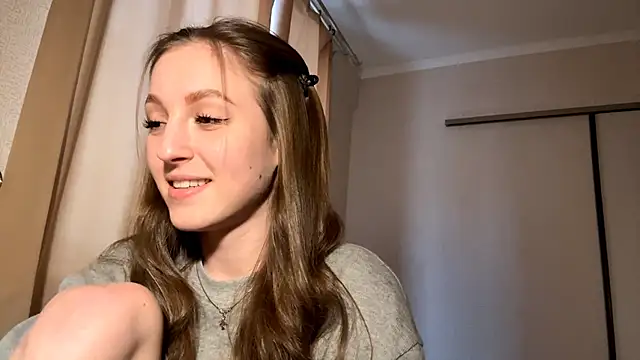 Snapshot of Sweet_Pussy_Girl chatting on March 7, 12:57 pm Sweet Pussy Girl online show from March 7, 12:57 pm