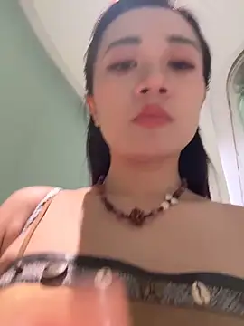 Snapshot of sex_bobo2026 chatting on March 16, 6:17 am sex bobo2026 online show from March 16, 6:17 am