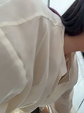 Snapshot of sex_bobo2026 chatting on March 24, 5:01 am sex bobo2026 online show from March 24, 5:01 am