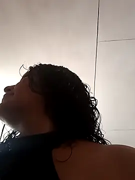 Snapshot of Cataleya_ofi_8 chatting on March 18, 12:52 pm Cataleya ofi 8 online show from March 18, 12:52 pm