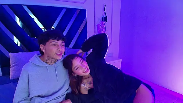 Snapshot of Sky_n_Zayn chatting on March 14, 1:16 pm Sky n Zayn online show from March 14, 1:16 pm