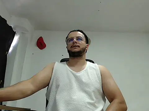 Snapshot of dirtyboyy_96 chatting on March 14, 2:11 pm dirtyboyy 96 online show from March 14, 2:11 pm